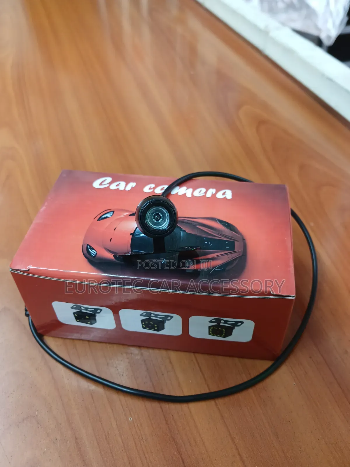 Butterfly Reverse Camera