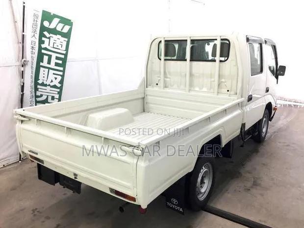 Selling Toyota Dyna Double Cab - thumbnail 2