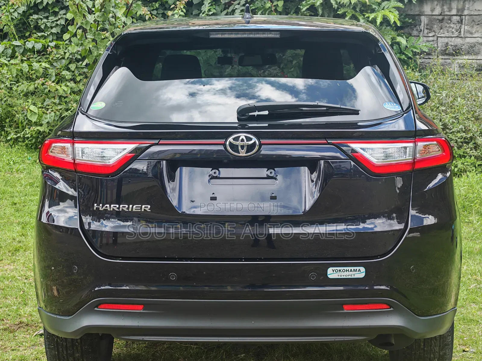 Toyota Harrier 2.0 2019 Purple