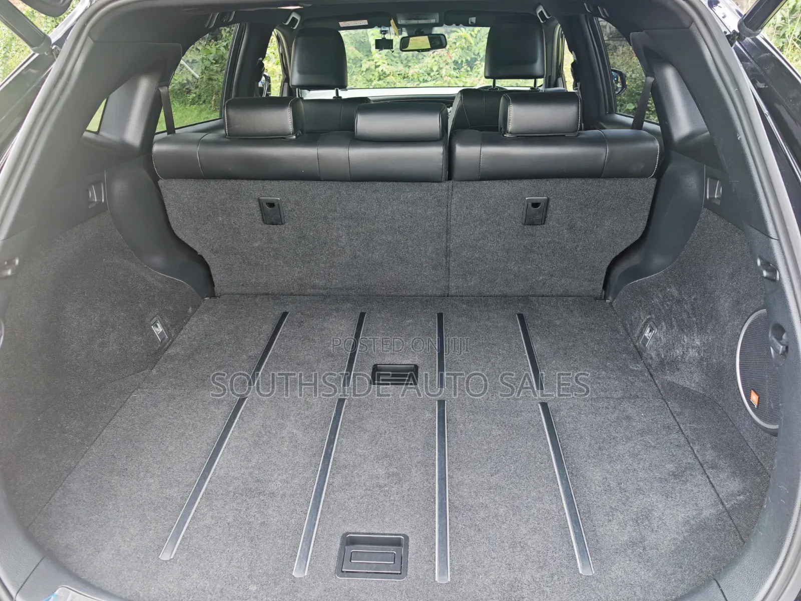 Toyota Harrier 2.0 2019 Purple