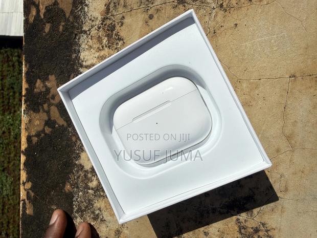 Apple Airpods Pro 2nd Generation - thumbnail 2