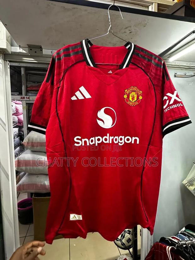 Original Unisex Manchester United Red Jersey Small to 2xl Size - thumbnail 2
