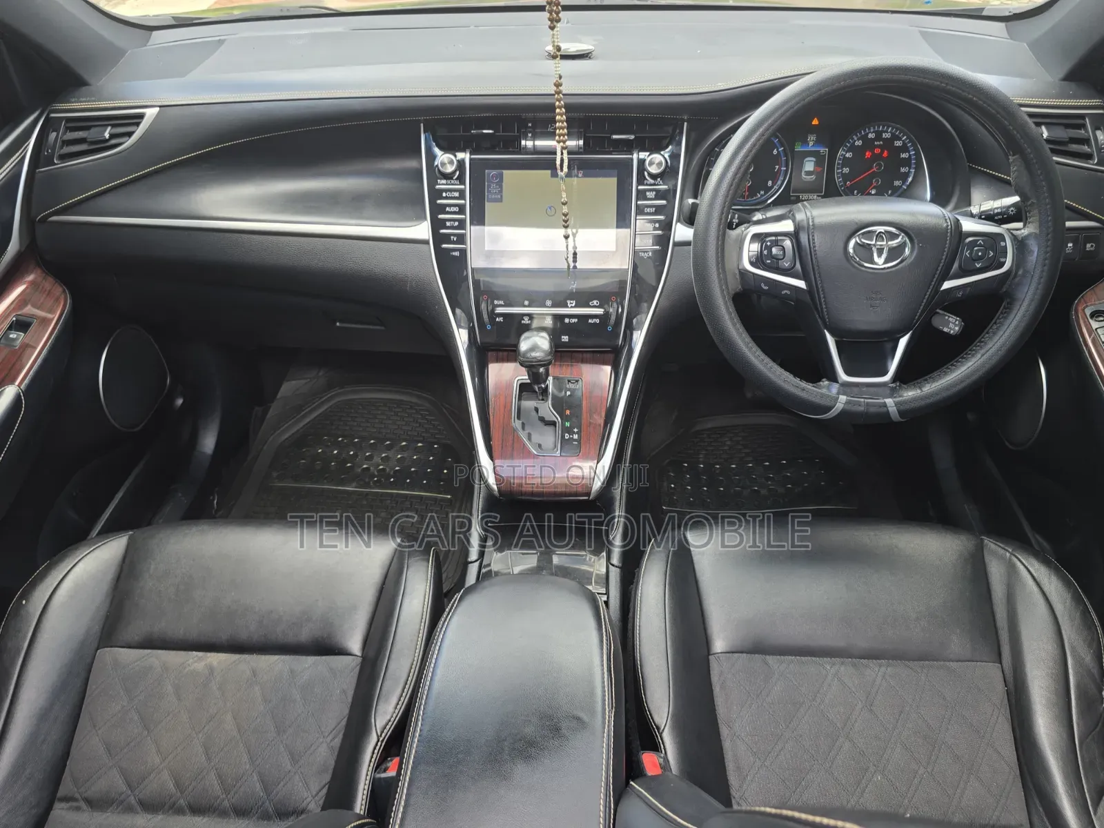 Toyota Harrier 2014 Black