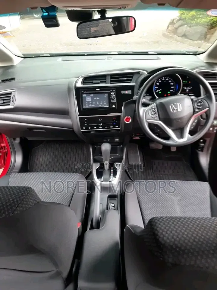 Honda Fit 2018 Red