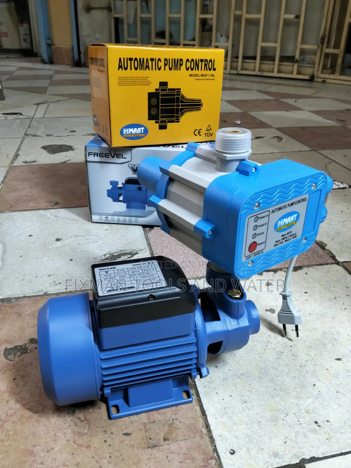 Freevel Water Pump and Pressure Control Switch 0.5 Hp 30 M Head