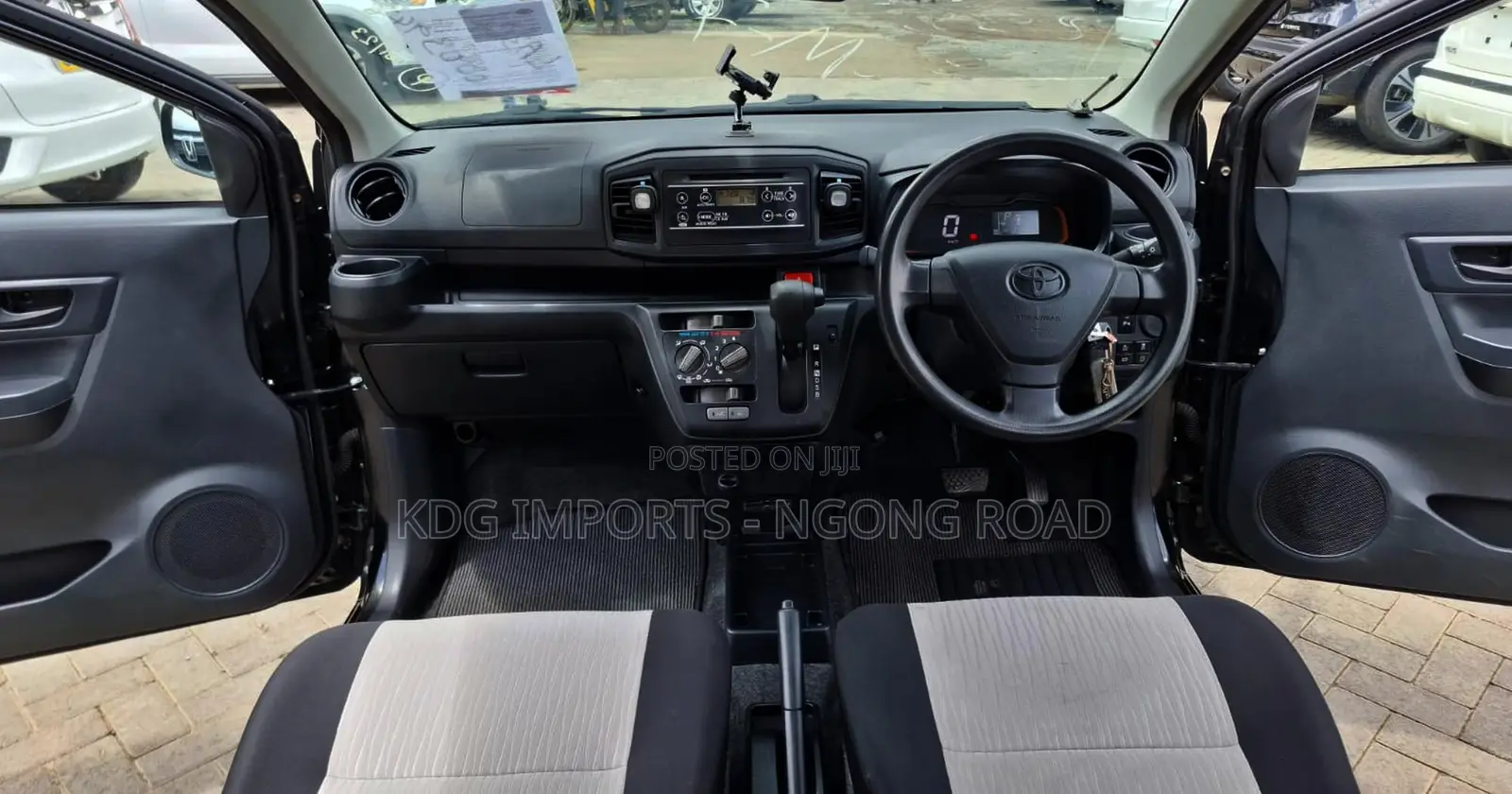 Toyota Pixis Epoch 2019 Black