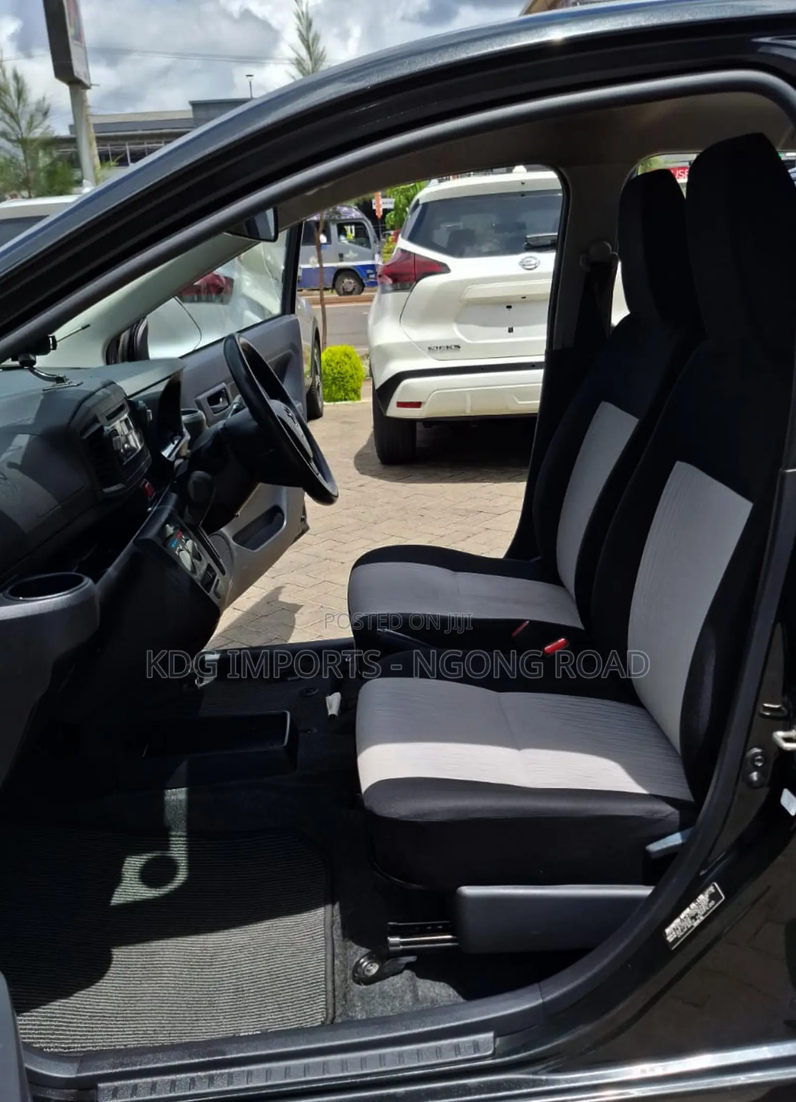 Toyota Pixis Epoch 2019 Black