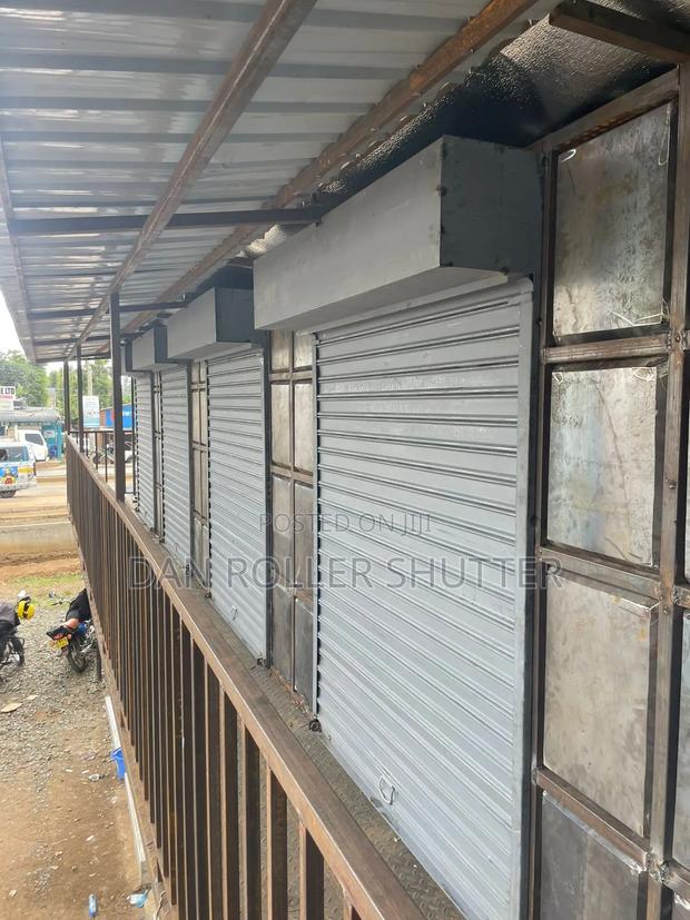 High Security Manual Roller Shutter - thumbnail 2