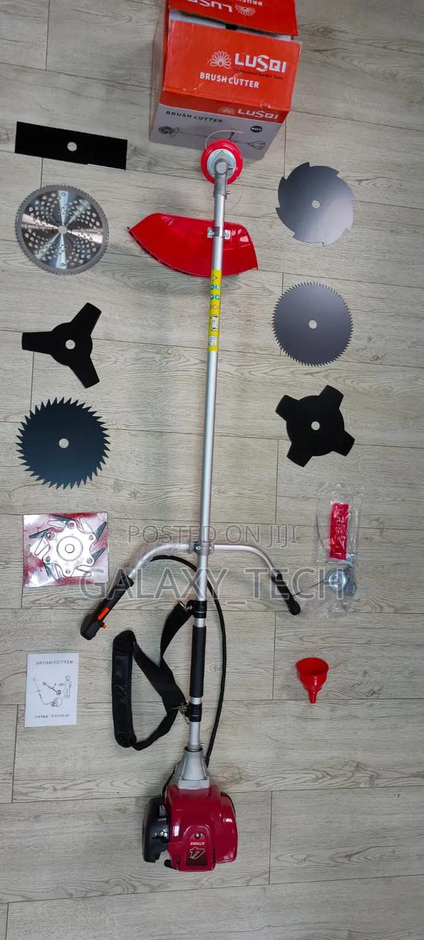 4 Stroke Gasoline Brush Cutter With 9blades Lusqi
