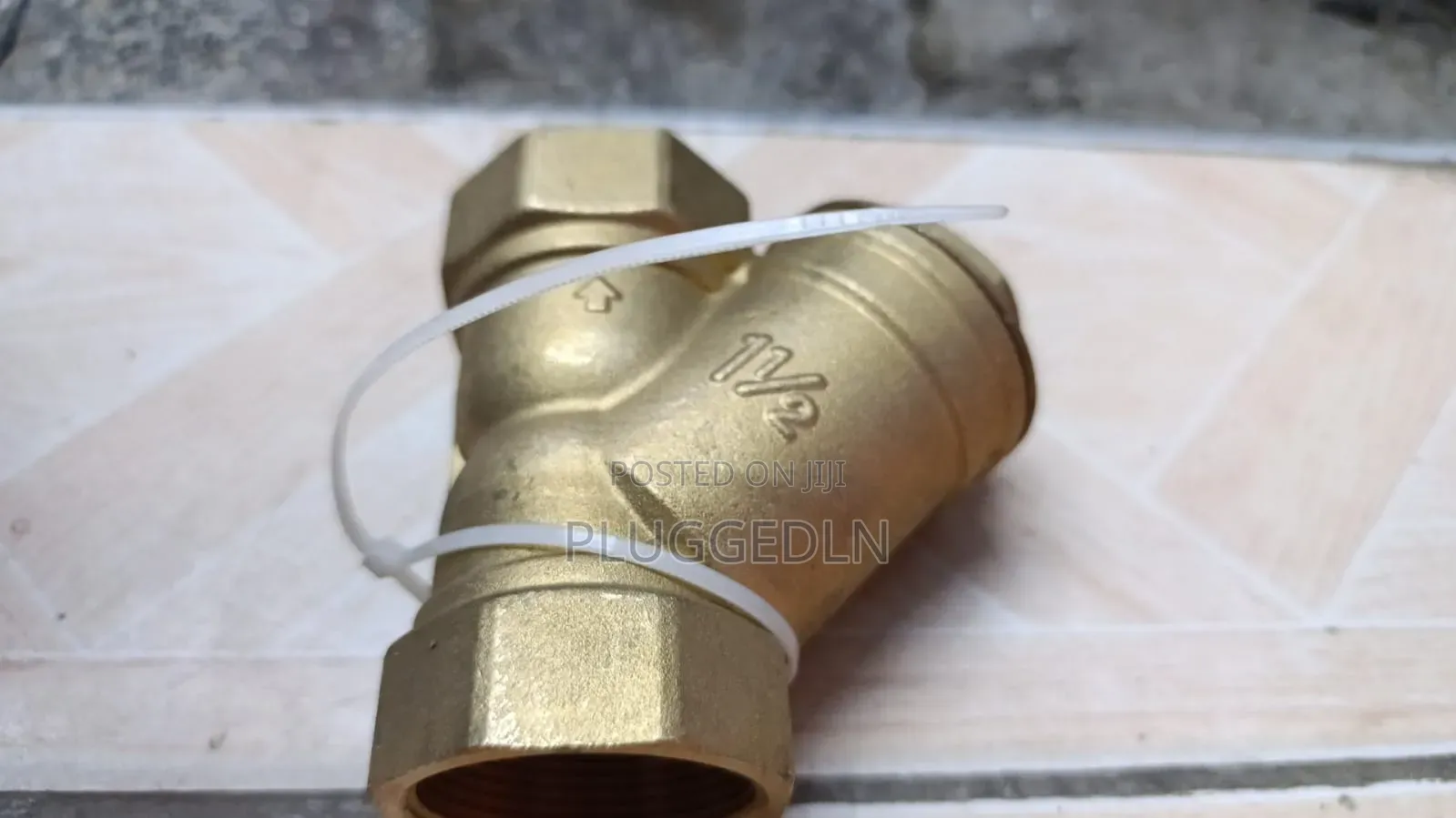 Brass Y- Strainer 1.1⁄2