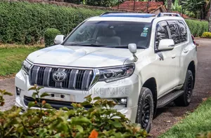Toyota Land Cruiser Prado 2.8 2019 White