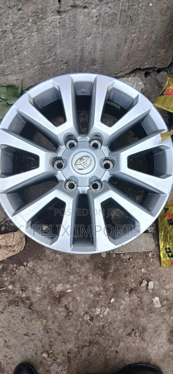 Size 18 Prado 150 - main view