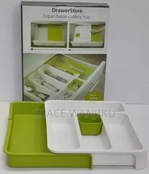 * Multipurpose Plastic Cutlery Drawer Organizer
