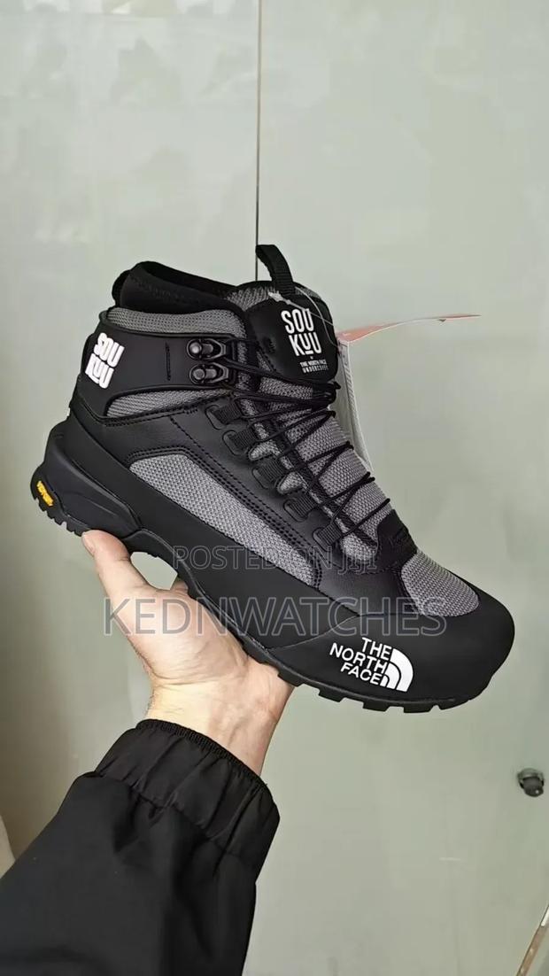 The North Face Vibram Corteiz Safety Boots – Rugged, Durable - thumbnail 4