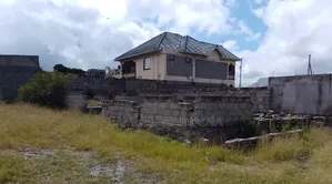 Plot at Kamulu Ngundu