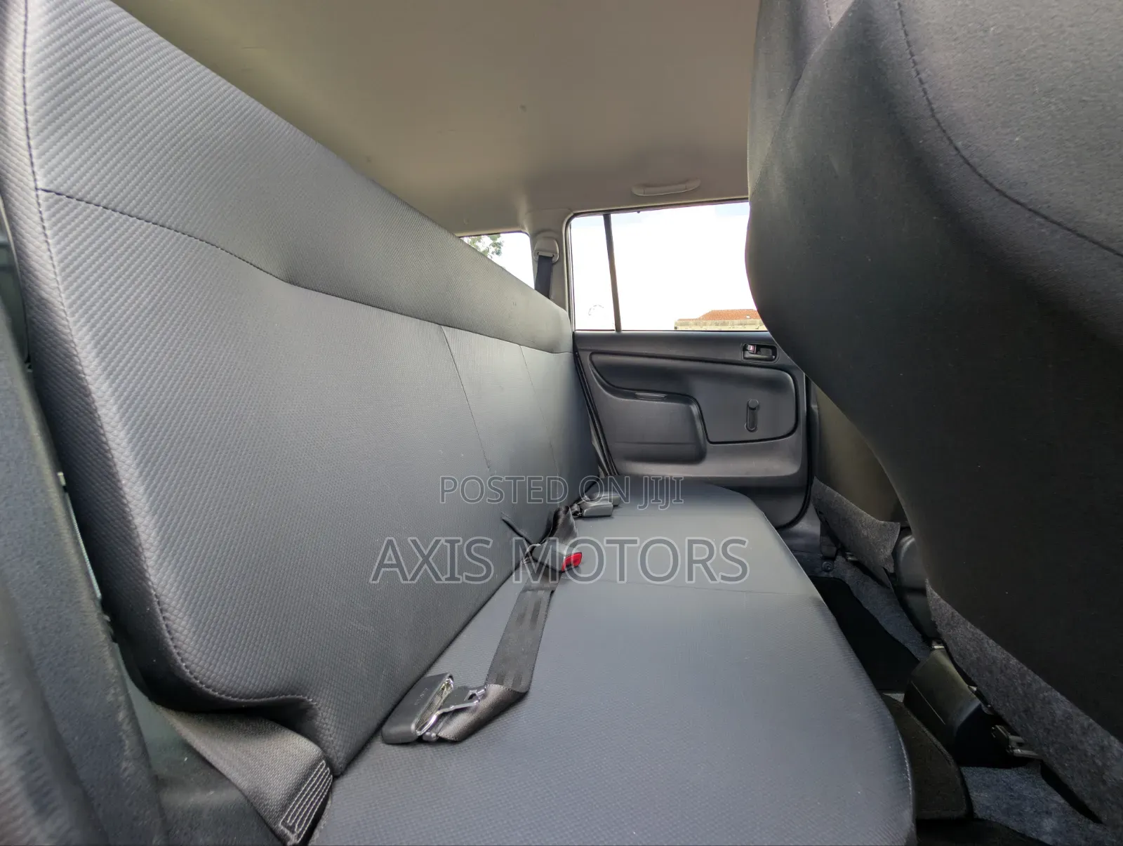 Toyota Probox 1.5 Hybrid DX 2019 Silver