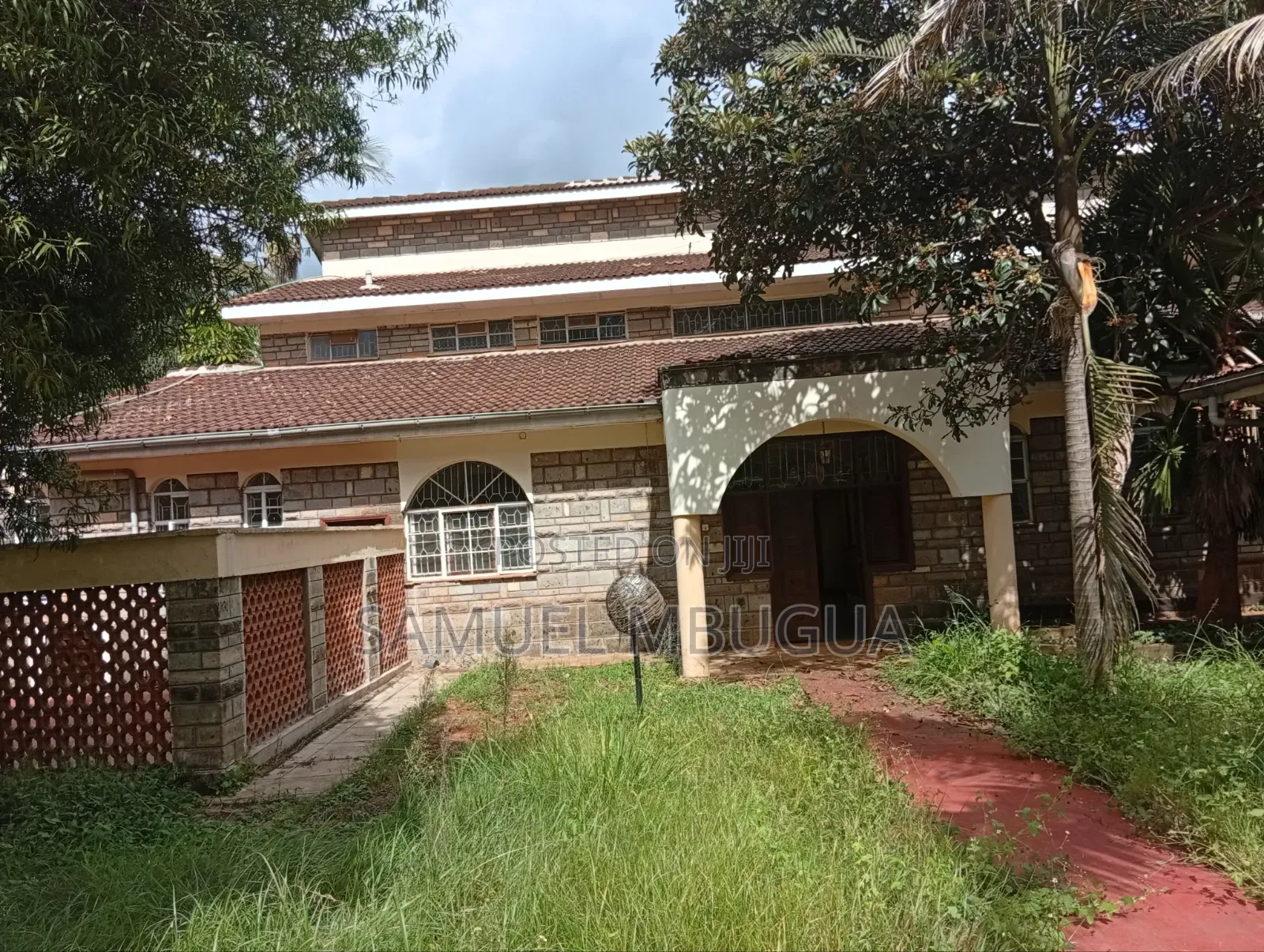 8bdrm Farm House in Karen for rent