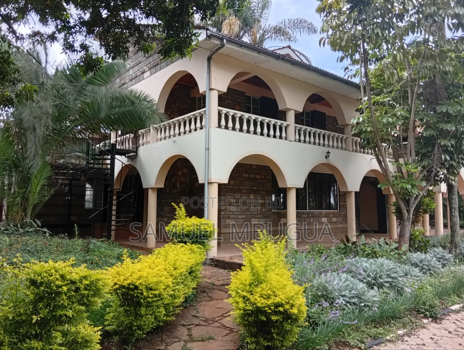 8bdrm Farm House in Karen for rent