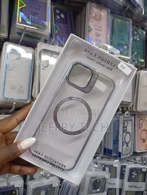 Phone Case for an iPhone 15 "Protective Case" With Magsafe