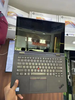 Laptop Lenovo ThinkPad X1 Yoga 16GB Intel Core i7 SSD 512GB
