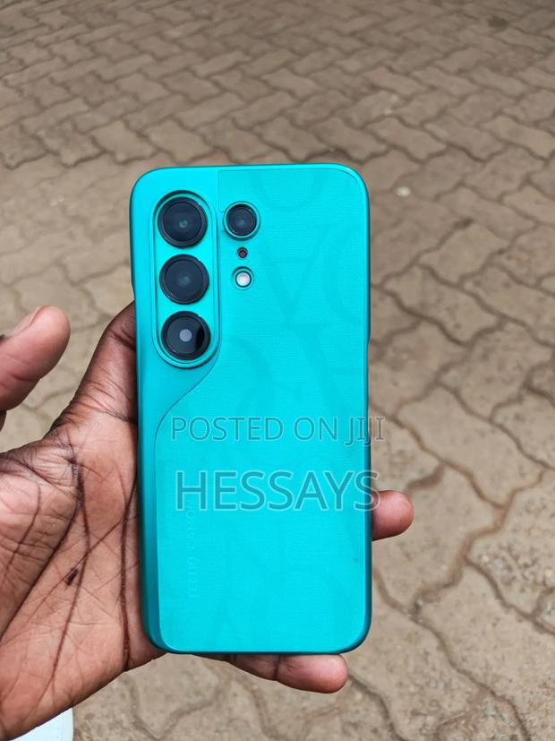 New Tecno Camon 50 Pro 256 GB Green - thumbnail 2