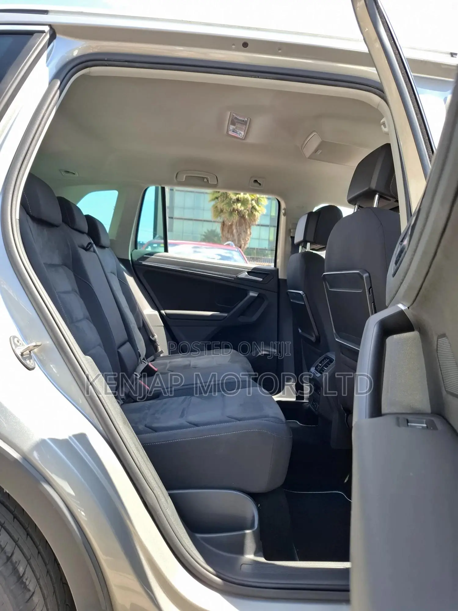 Volkswagen Tiguan 2019 Silver