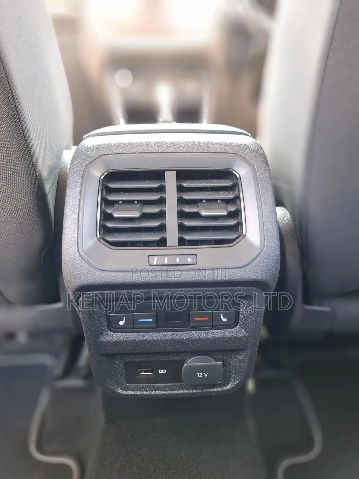 Volkswagen Tiguan 2019 Silver