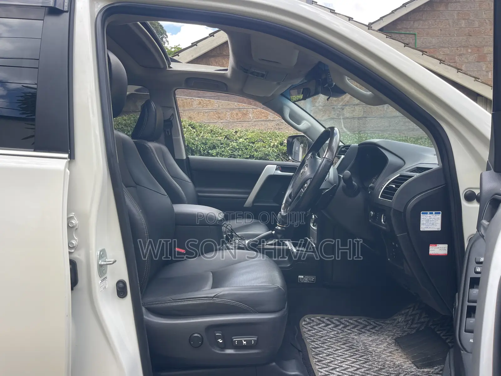 Toyota Land Cruiser Prado 2021 White