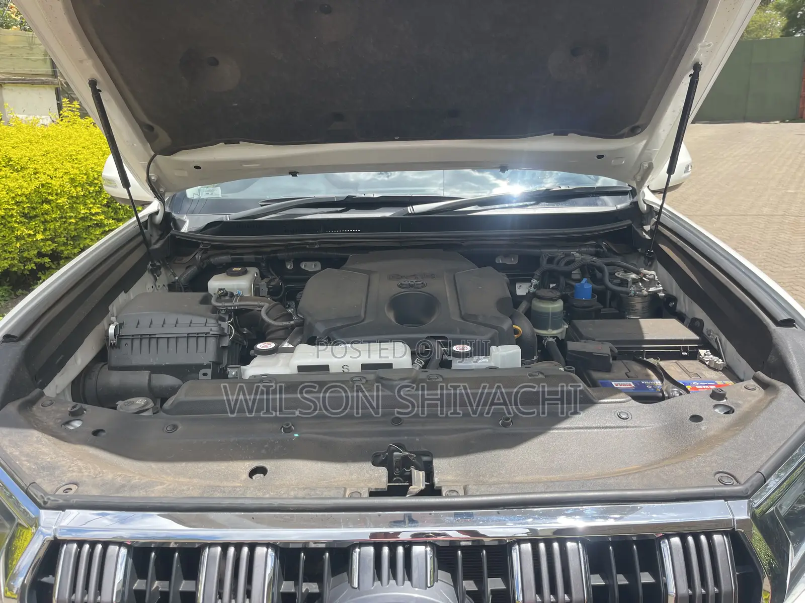 Toyota Land Cruiser Prado 2021 White