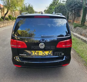 Volkswagen Touran 1.4 TSI 2012 Black