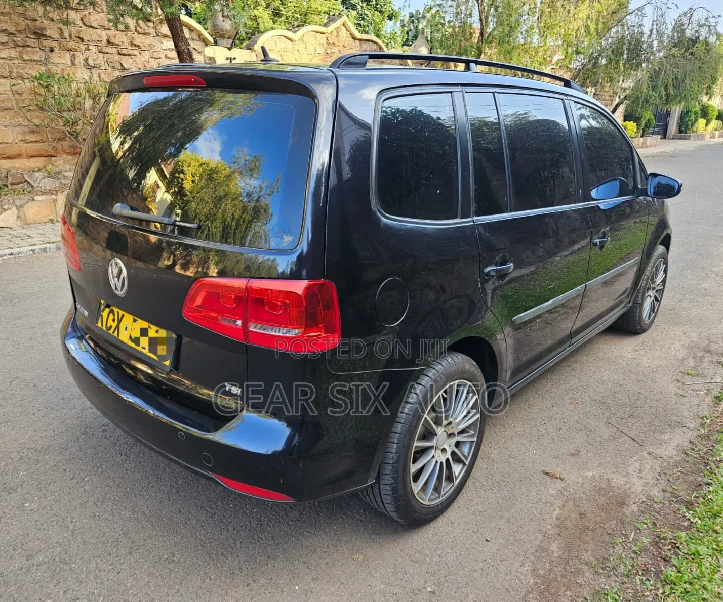 Volkswagen Touran 1.4 TSI 2012 Black