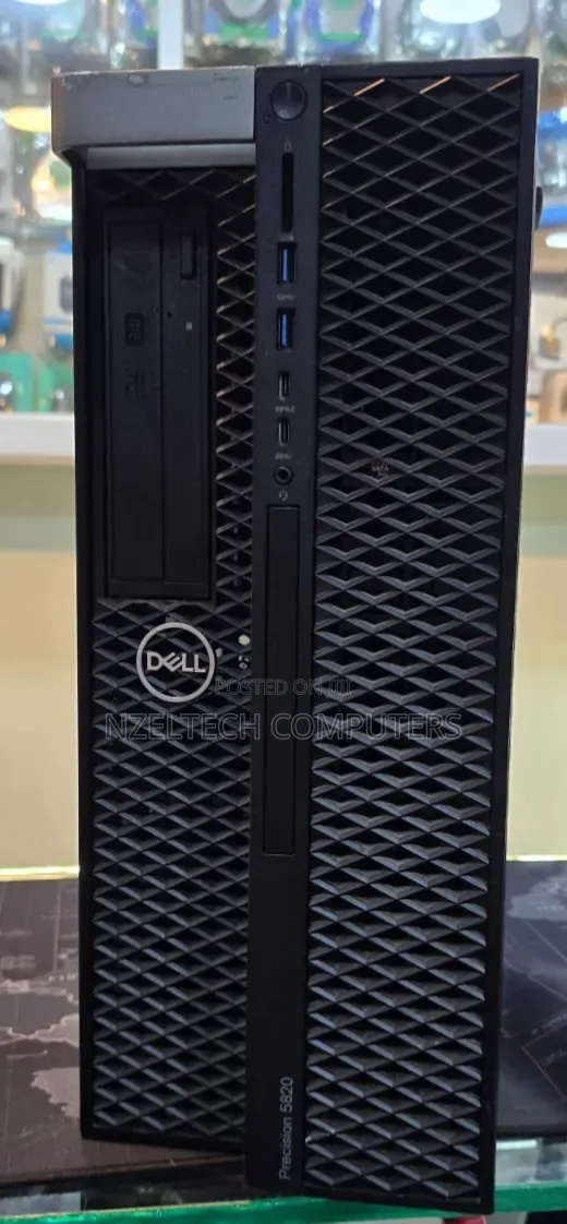Desktop Computer Dell Precision 5820 16GB Intel Xeon HDD 500GB
