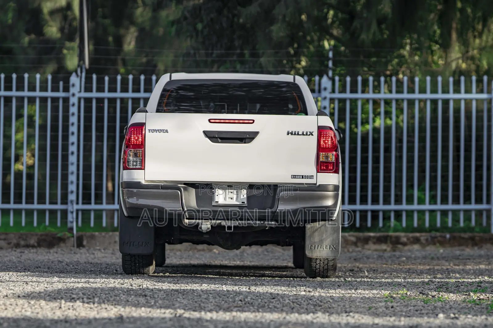 Toyota Hilux 2020 White