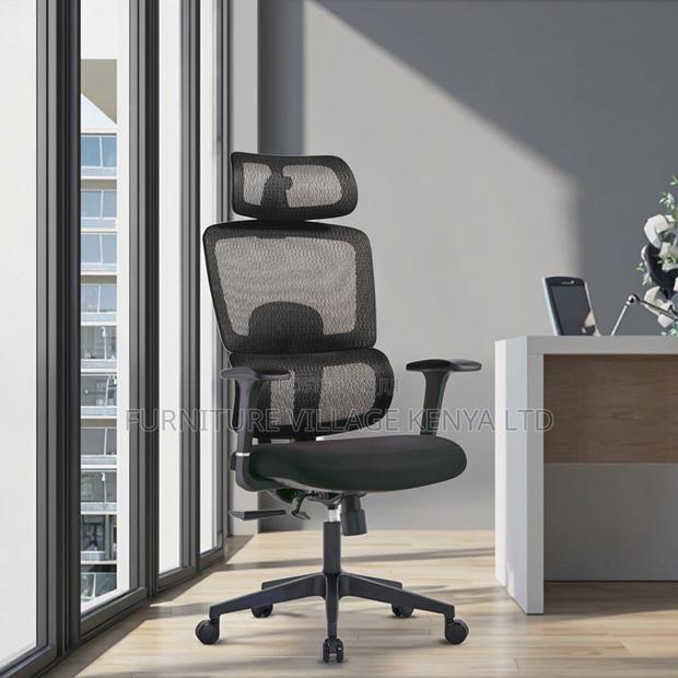 Orthopedic Mesh Swivel Meeting Chair - thumbnail 5