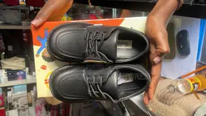 Crabkids School Shoes Boys - Polish