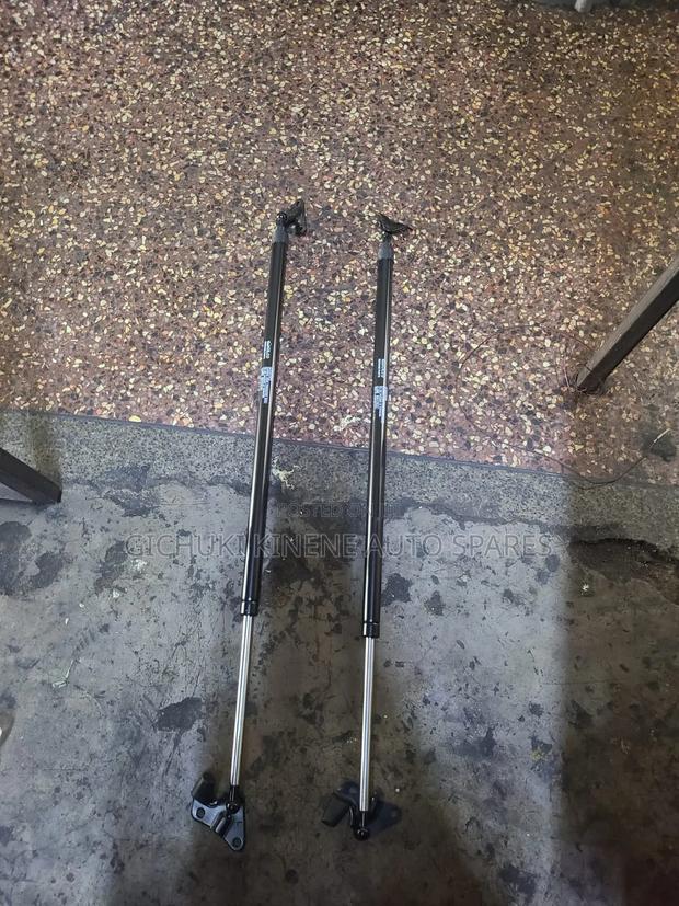 Boot Shocks 7l Hiace Medium Size - main view