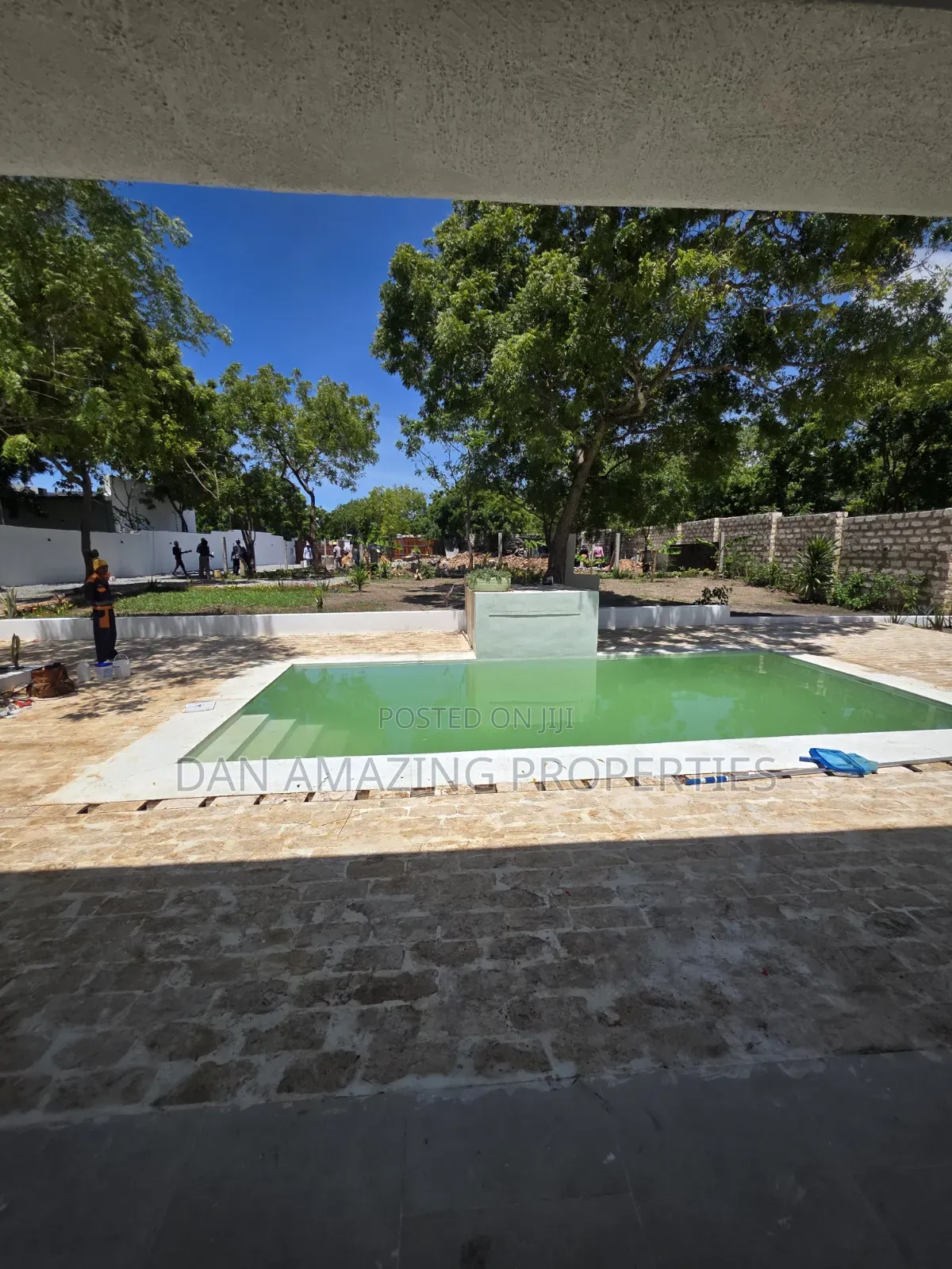 3bdrm Villa in Diani On 1/4 Acre for sale