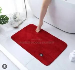 Absorbent Red Bath Mat