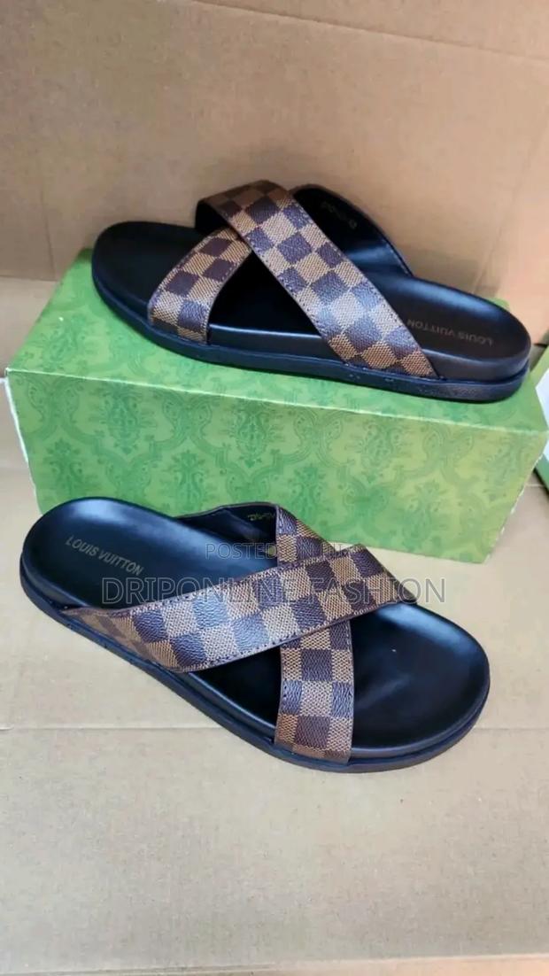 Men Slides - thumbnail 2
