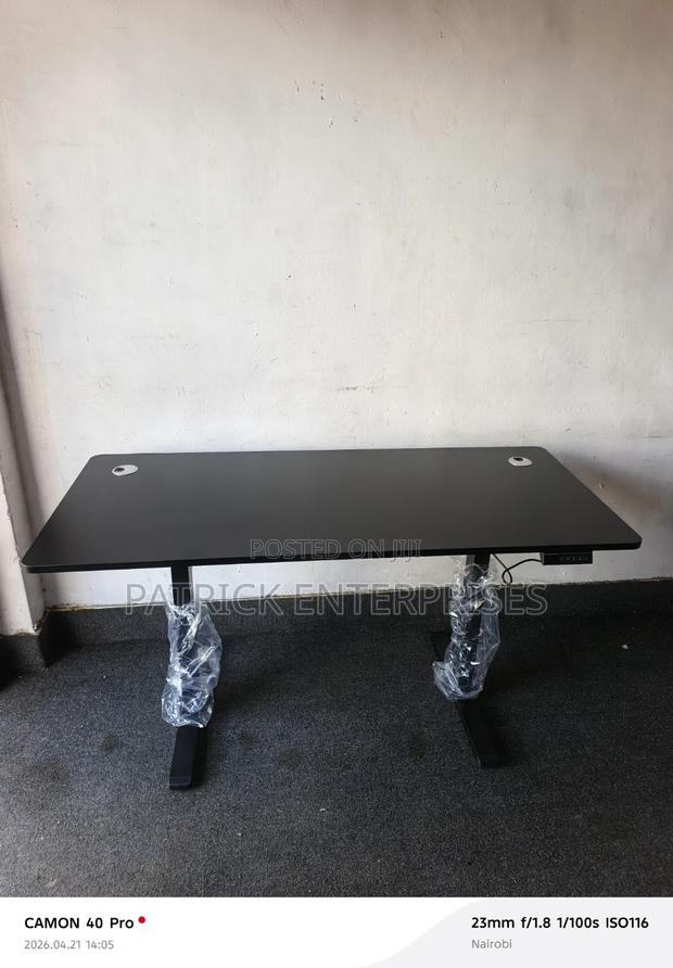 Modern Adjustable Motorists Electric Computer/ Study Desk Black