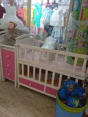 Wooden Baby Cot Set With Mattress, Mosquito Net, Drawer Bumper –Gdm