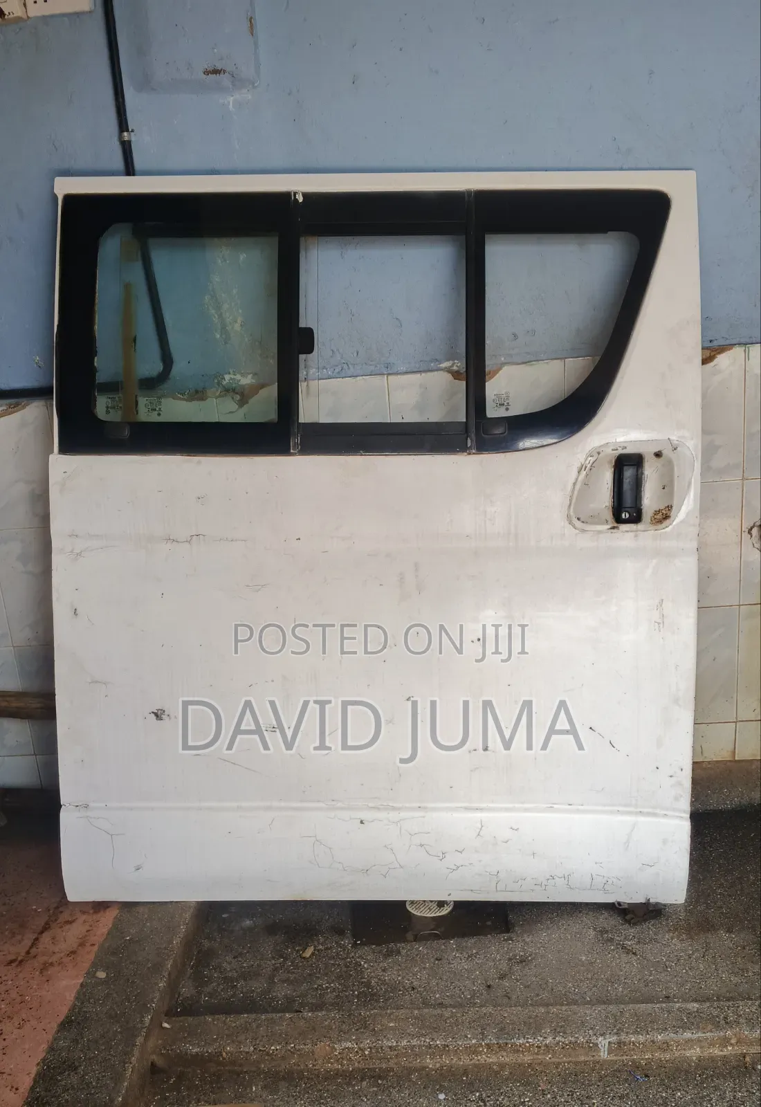 Hiace Sliding Gate