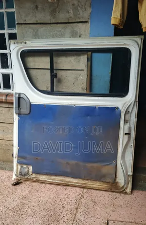 Hiace Sliding Gate