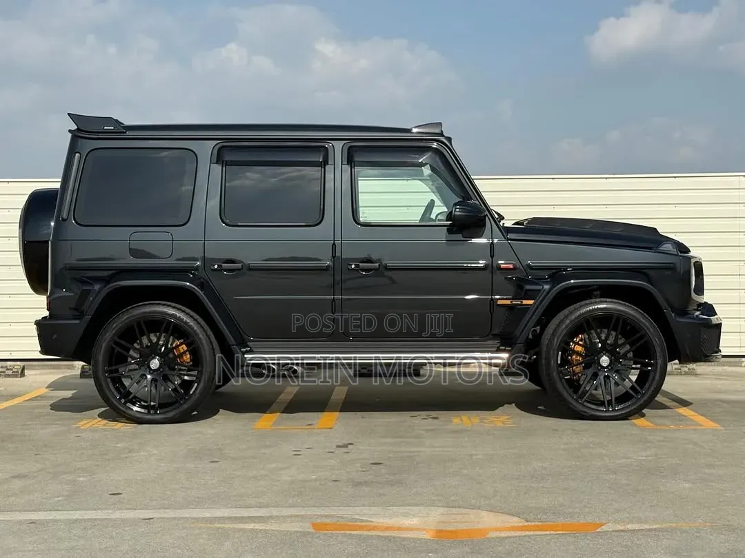 Mercedes-Benz G-Class G63 AMG Brabus G700 2023 Matt Black