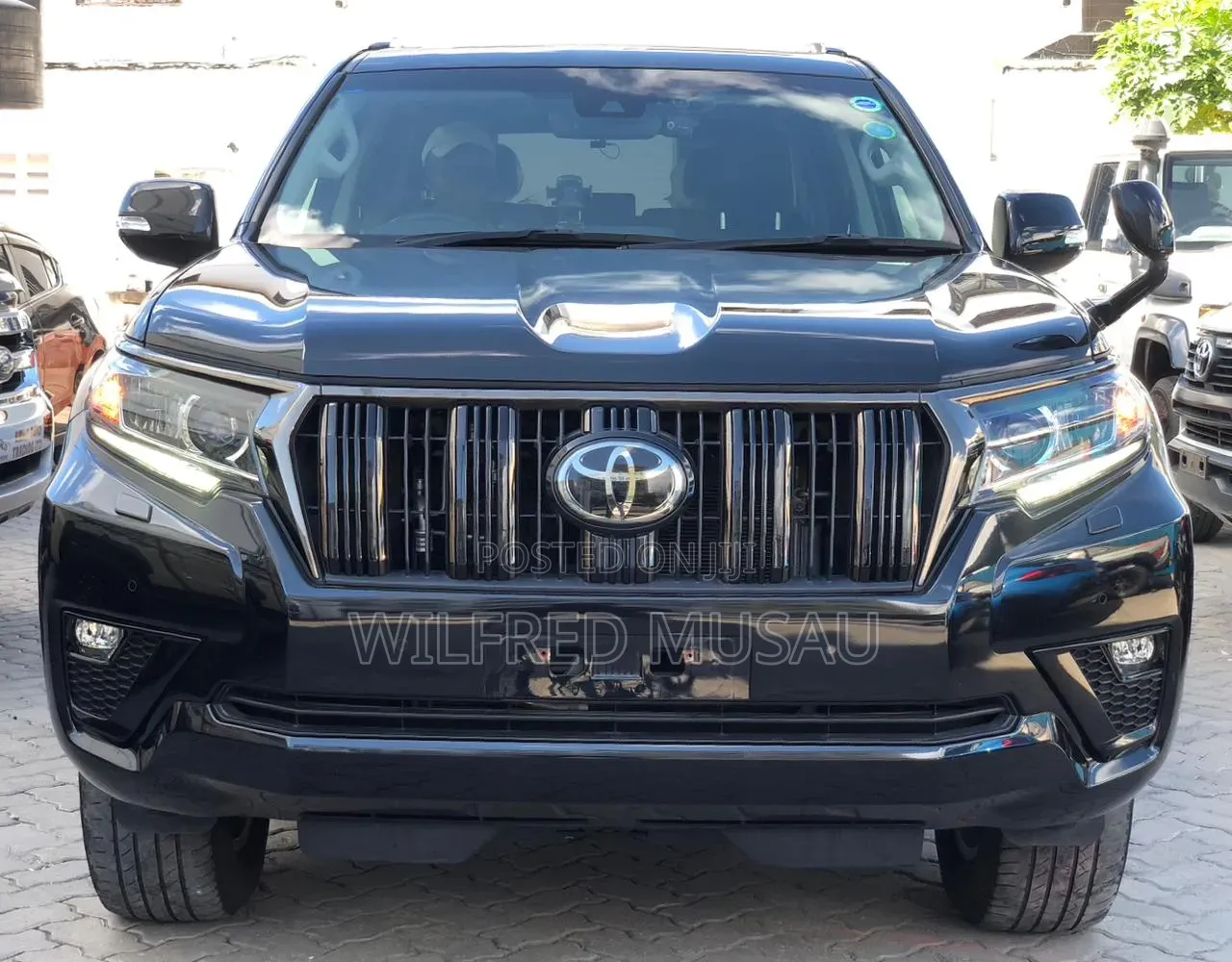 Toyota Land Cruiser Prado 2.8 2022 Black