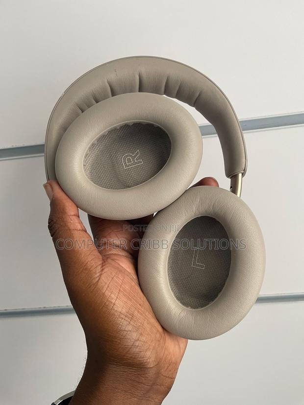 Bose Quietcomfort Ultra Wireless Headphones (Premium Noise Cancelling)