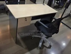 Everest Office Desk 1.2m 2 Drawers - Lockable (1 Drawer)