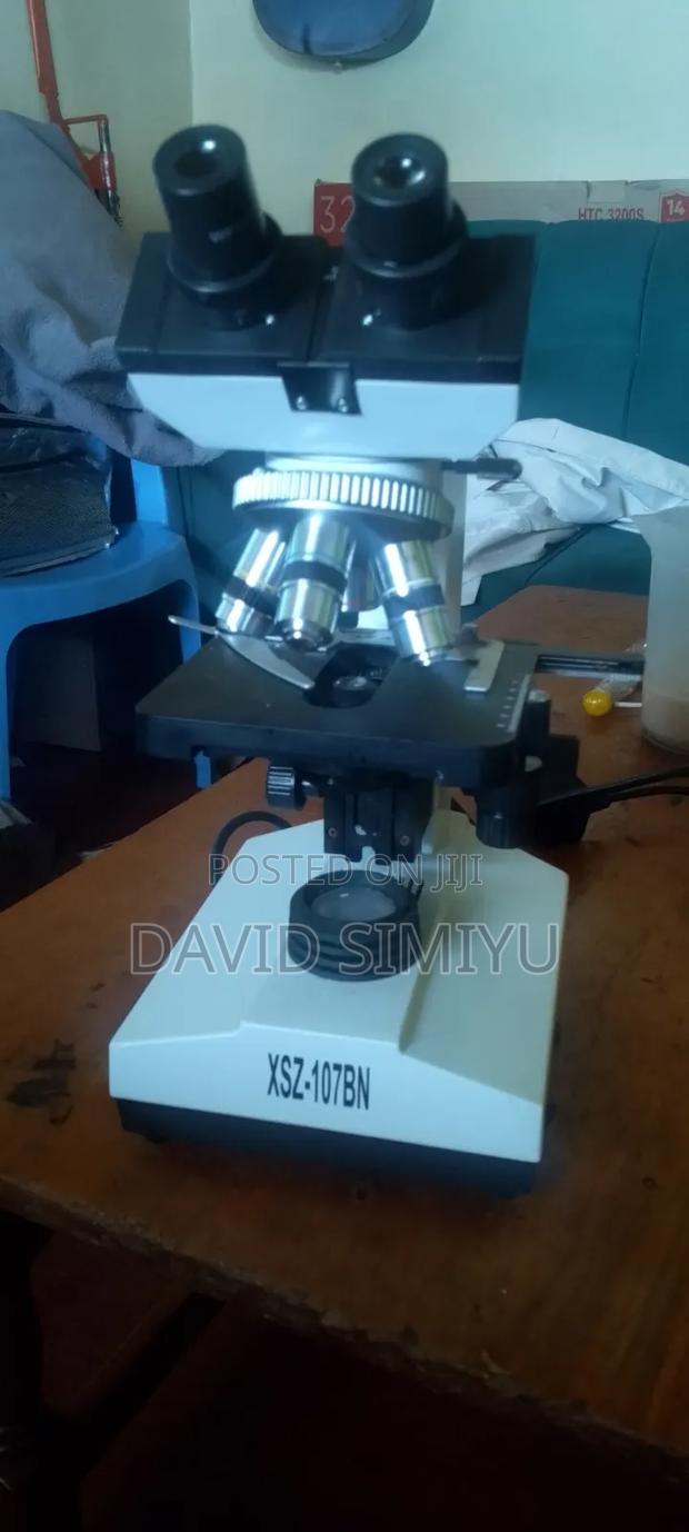 Binocular Laboratory Microscope - thumbnail 4
