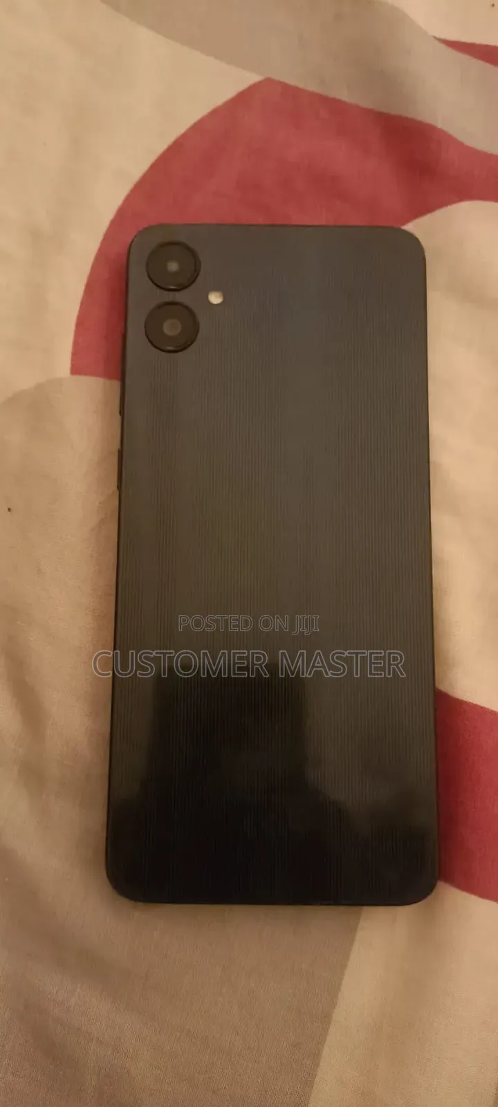 Samsung Galaxy A05 64 GB Black