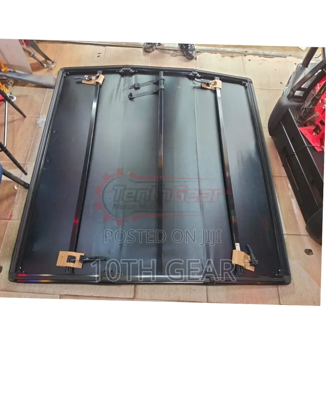 Roll Folding Shutter Hard Leather Ford Ranger .